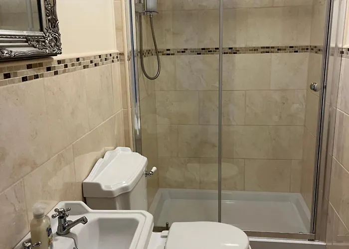 Guest house Chadwick 3*